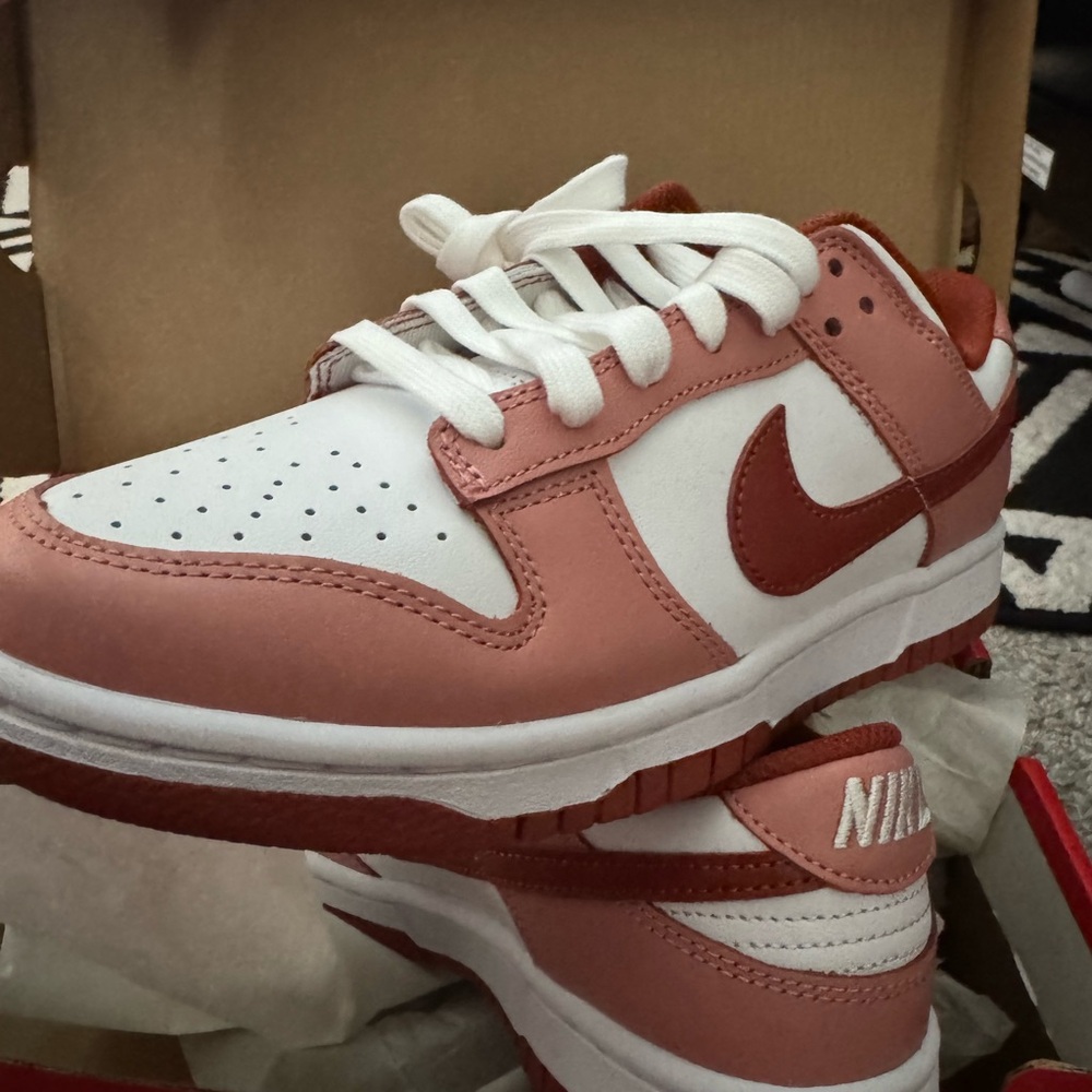 Nike Women's Pink and Red Sneakers